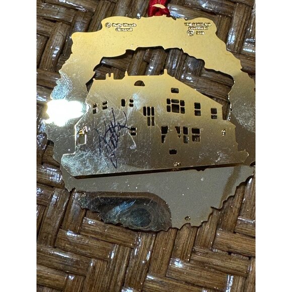 Vintage Portland Oregon Christmas Ornaments 2000-2005 Gold Tone Enamel Signed - Picture 10 of 13